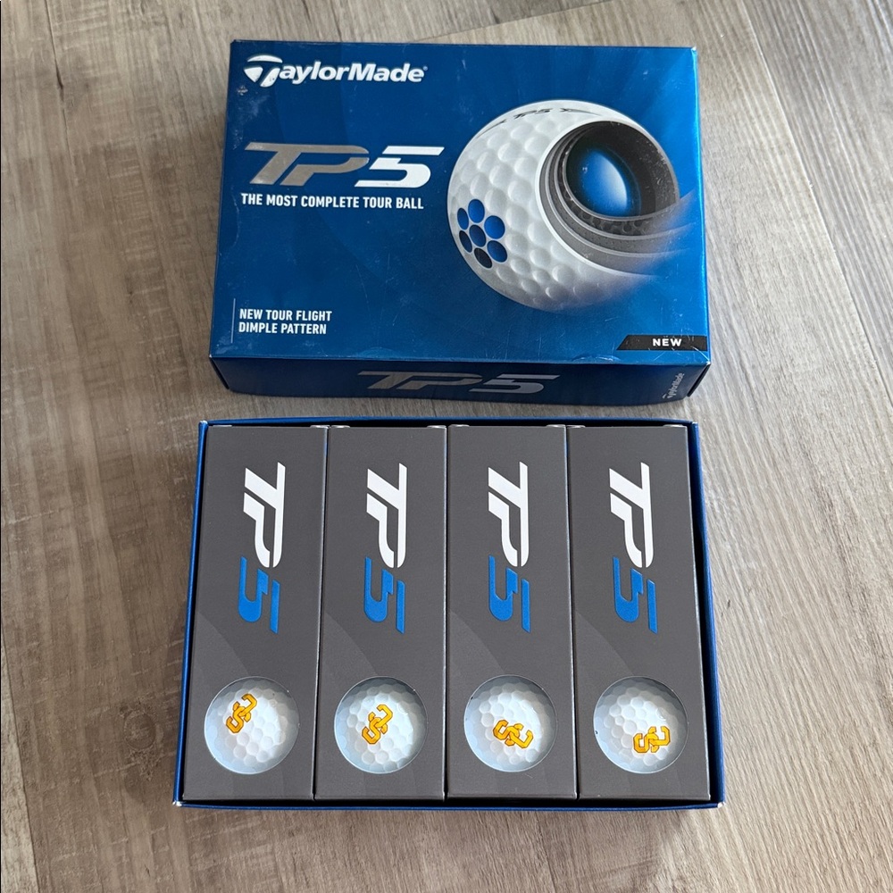 Taylor Made TP5 golf balls